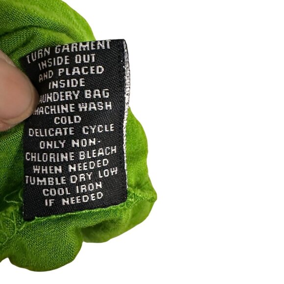 Premise Size XL Green Embroidered Trim Neckline Sleeveless Top - Picture 8 of 8